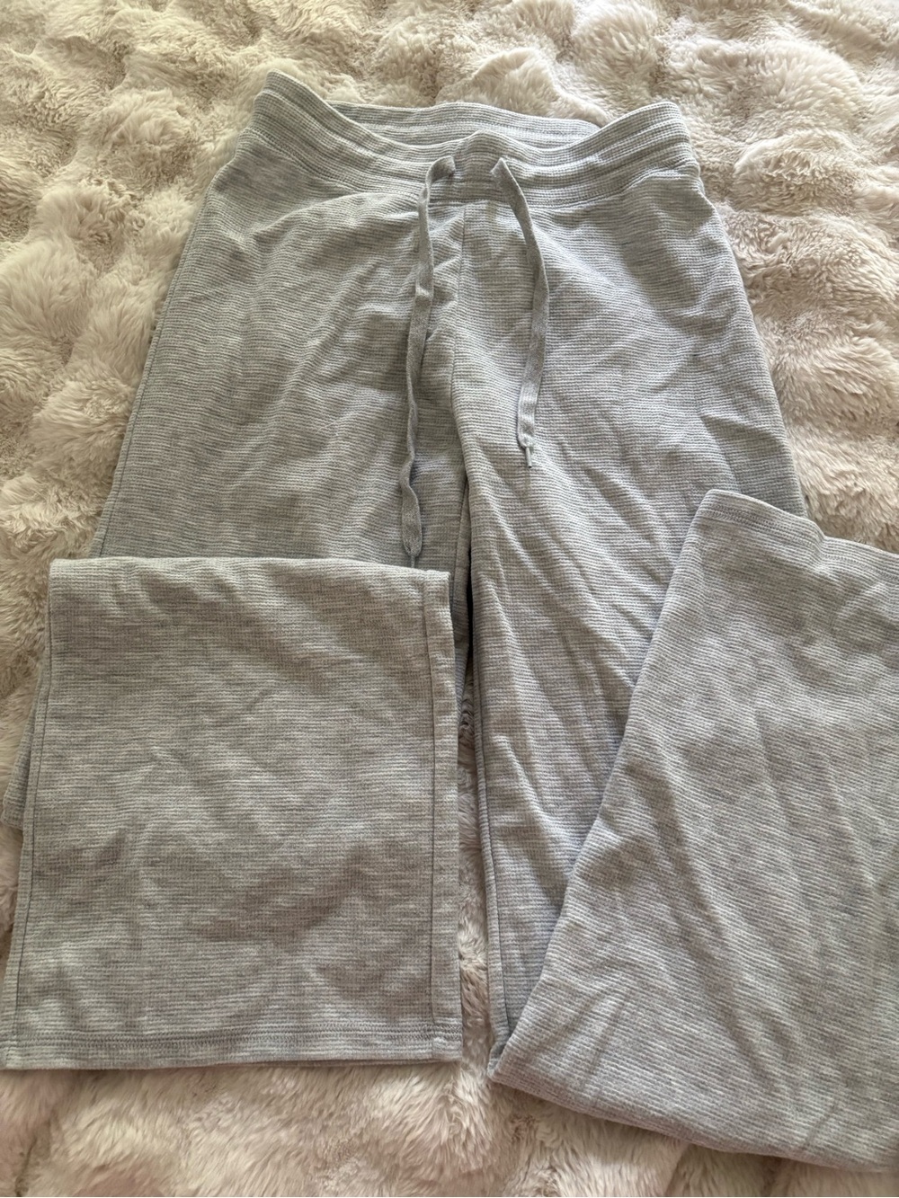 Aritzia Light Gray Ribbed Drawstring Track Pants